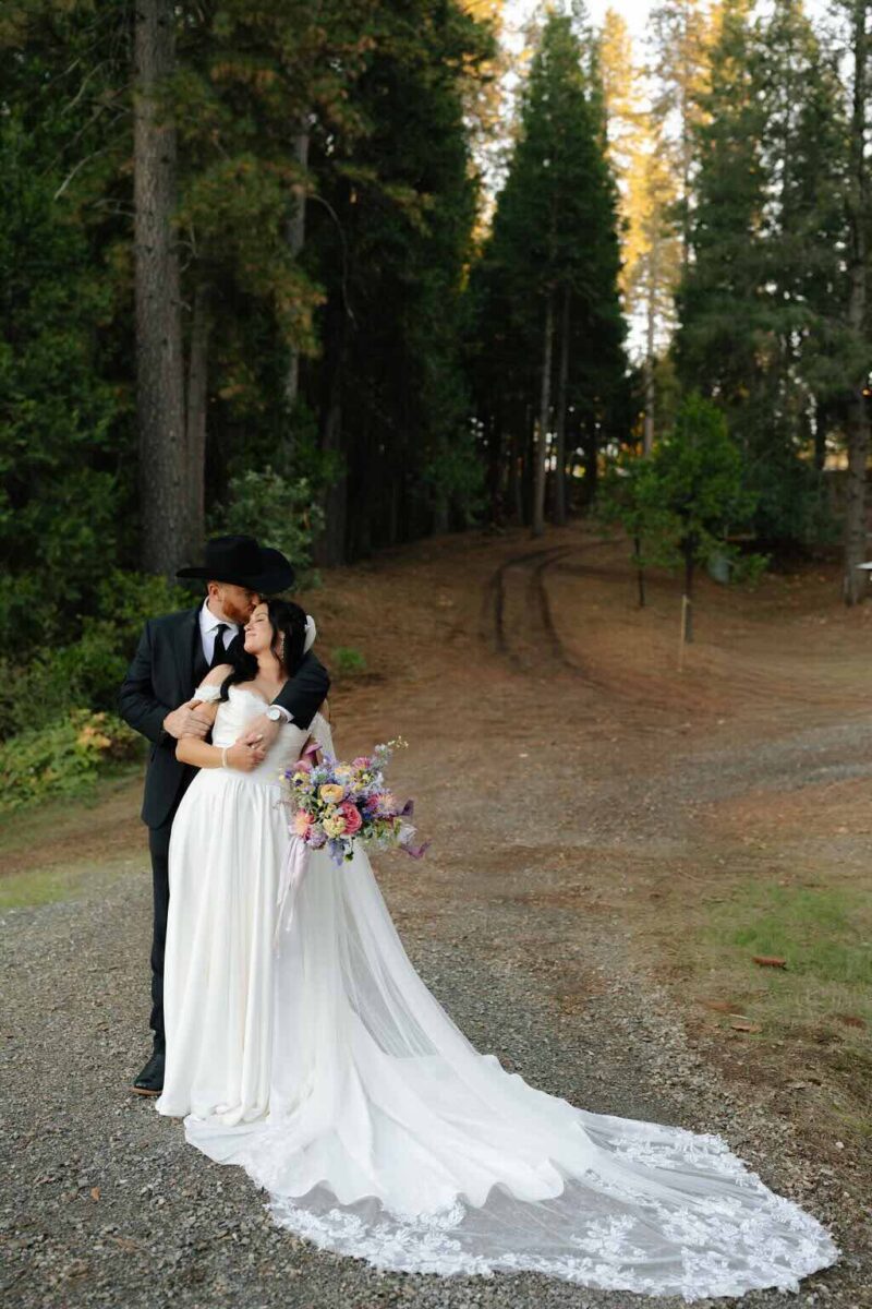 You'll Love This Intimate Micro Mountain Wedding in Northern California - Intimate Micro Mountain Wedding In Northern California