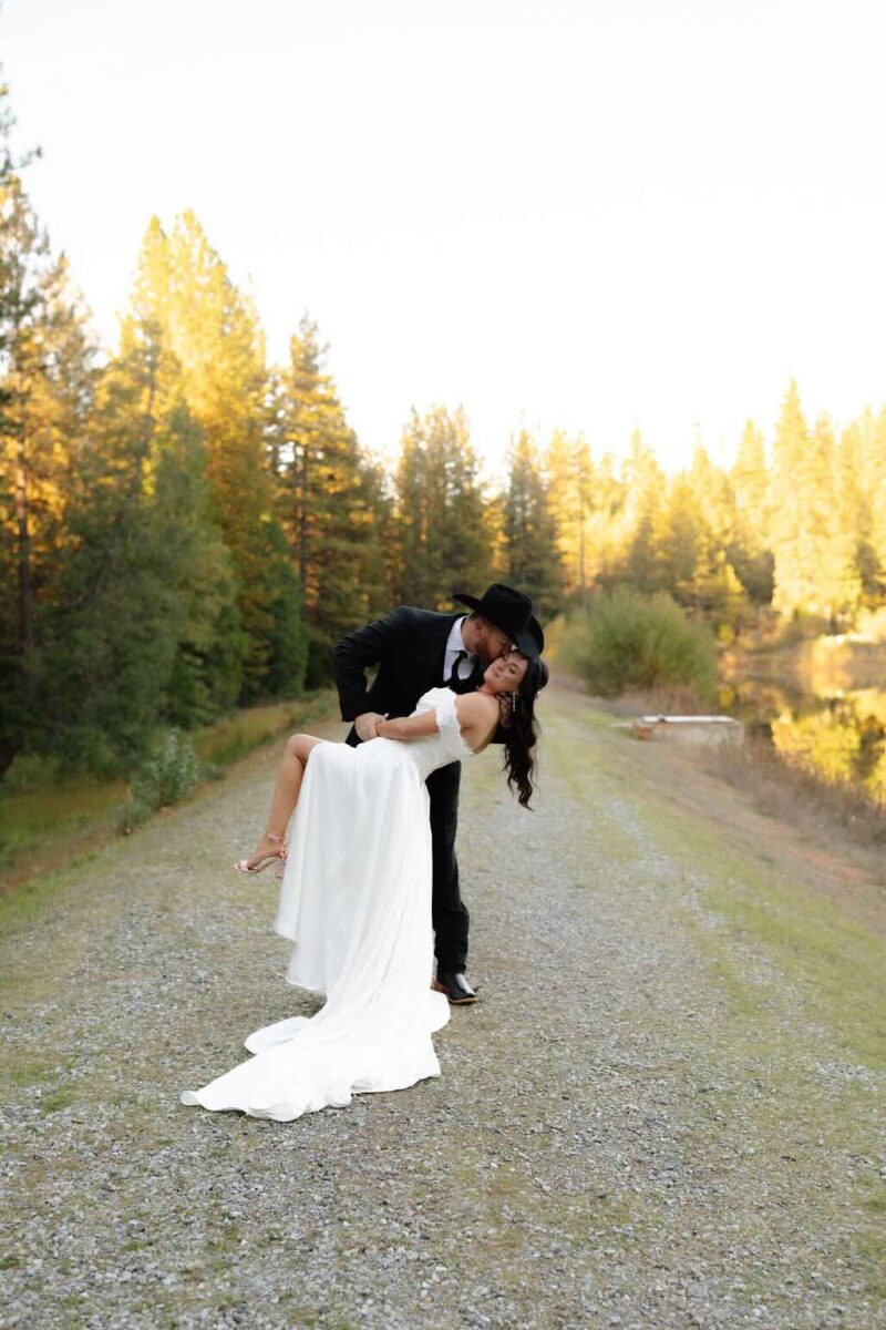 You'll Love This Intimate Micro Mountain Wedding in Northern California - Intimate Micro Mountain Wedding In Northern California