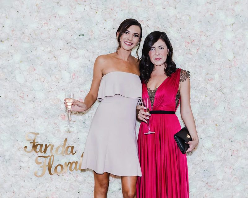 Modern Floral Design Trends for Weddings & Celebrations - Flower Wall For Wedding